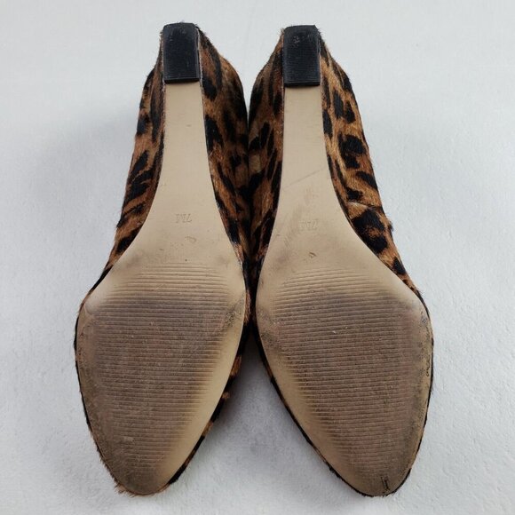 Talbots Leopard Print Laney Wedge Womens 7 Brown Calf Hair Low Closed Toe Heel - Picture 7 of 10